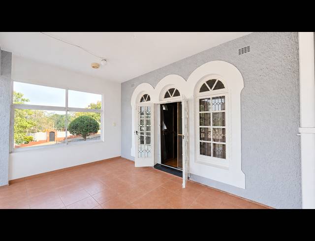 4 BEDROOM HOUSE FOR SALE IN GLENWOOD